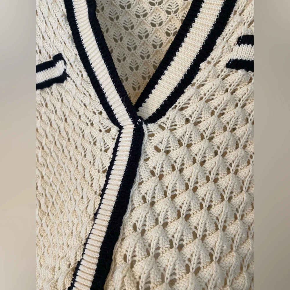 Heartloom Sybil Sweater Crochet Knit V Neck Ivory Size Small Preppy Cottagecore - Picture 8 of 16